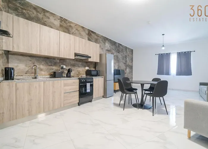 Appartement Spacious 1br With Comfortable Bed With Wifi & Ac Żabbar